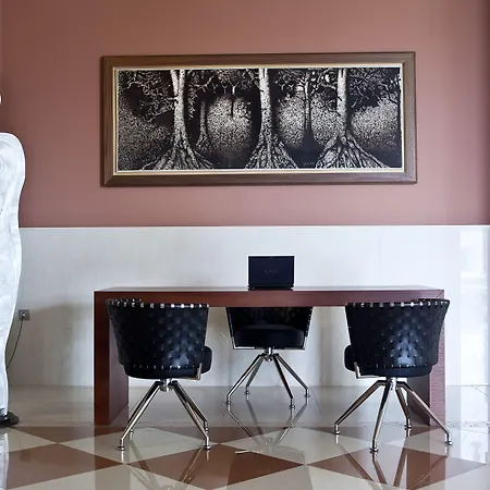 Apollonion Asterias And Paliki