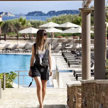 Apollonion Asterias And Hotel Paliki